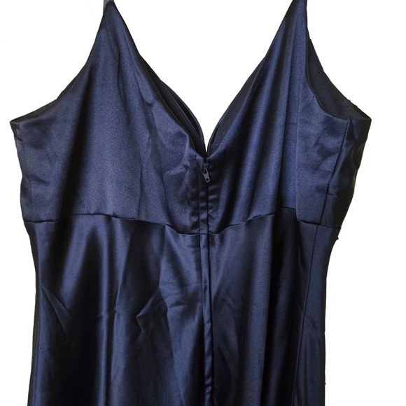 Blue Sweetheart Strapless Gown for Prom - Picture 3 of 4